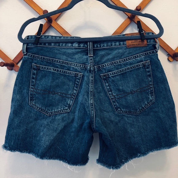 Lucky Brand The Boyfriend Cutoff Shorts - Picture 3 of 6